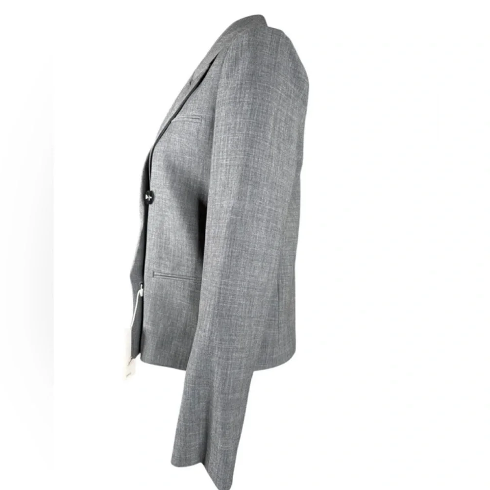 MANGO Gray Double-Breasted
Cropped Blazer, Size S. - Picture 8 of 15